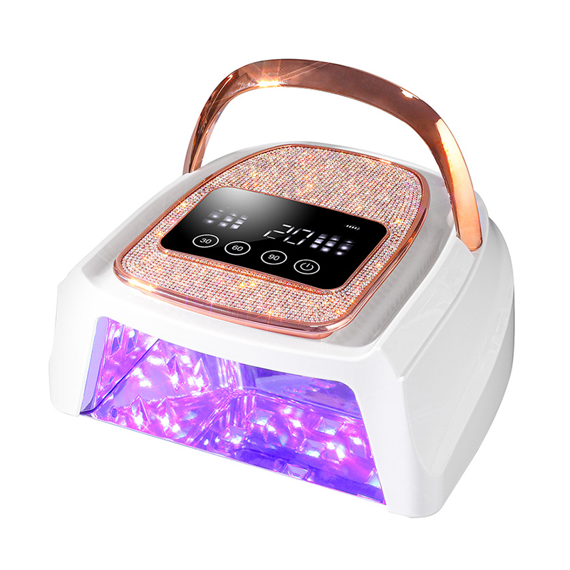 Jak vyřešit blikání UV LED nehty